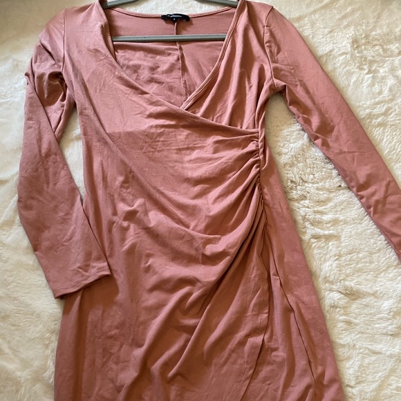 💕 Celene Wrap Dress - Picture 5 of 5